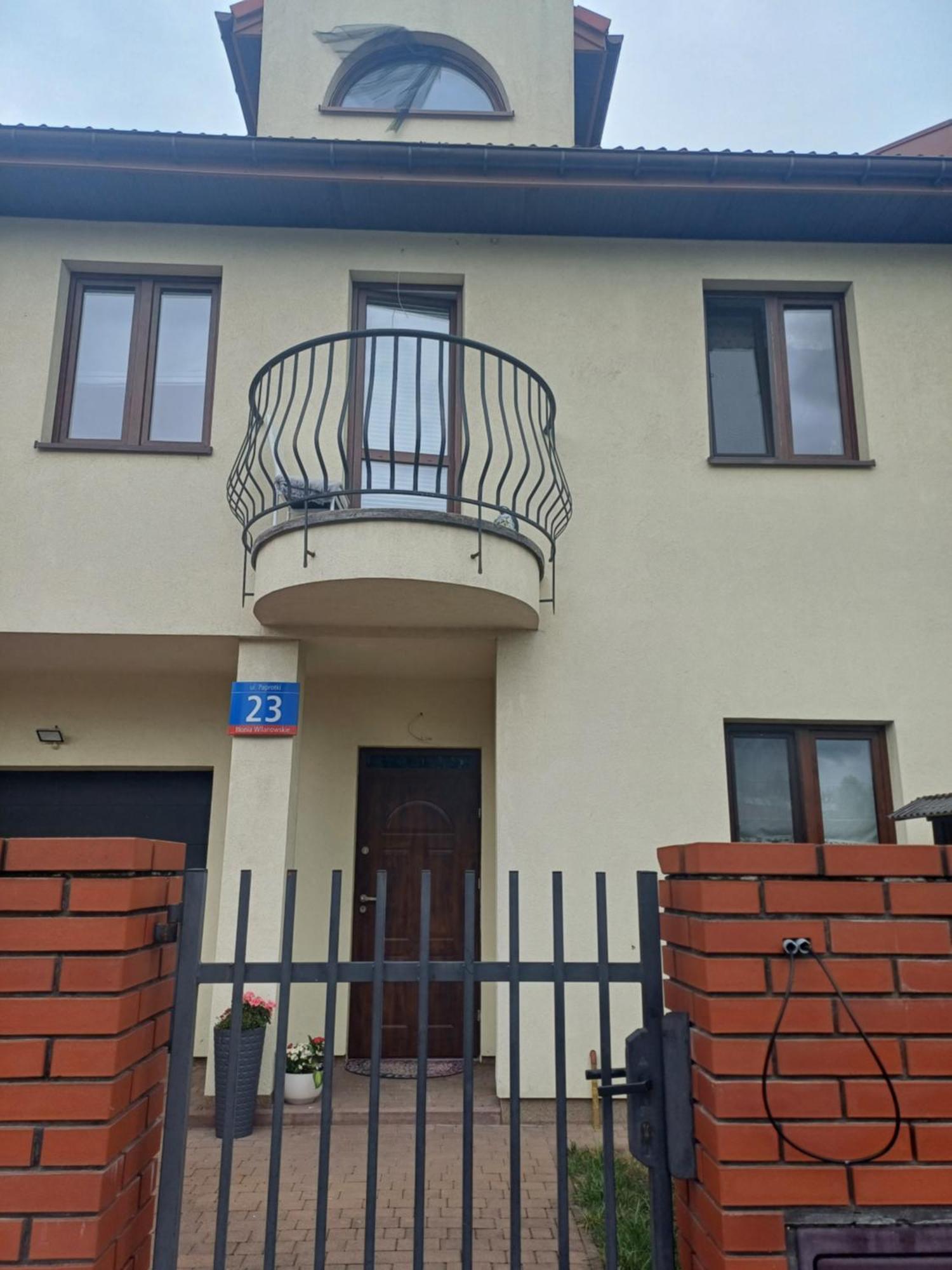 Ferienwohnung Kwatera Ulica Paprotki 23 Wilanow Warschau Exterior foto